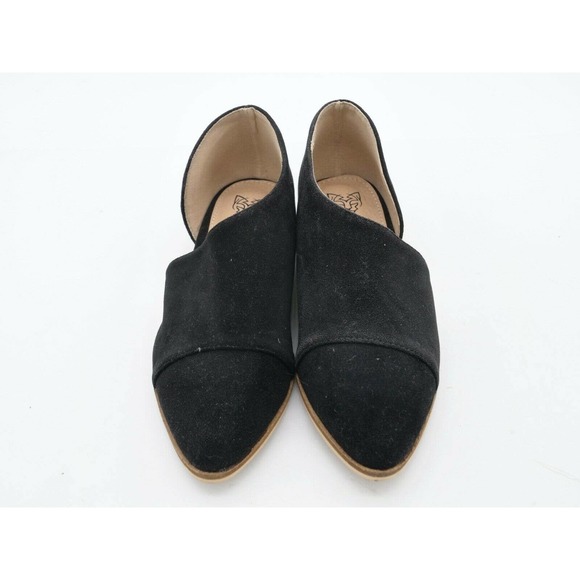 Beast Fashion Shoes Womens 5.5 Black Faux Suede Side Cutout Cap Toe Slip On - Picture 7 of 10